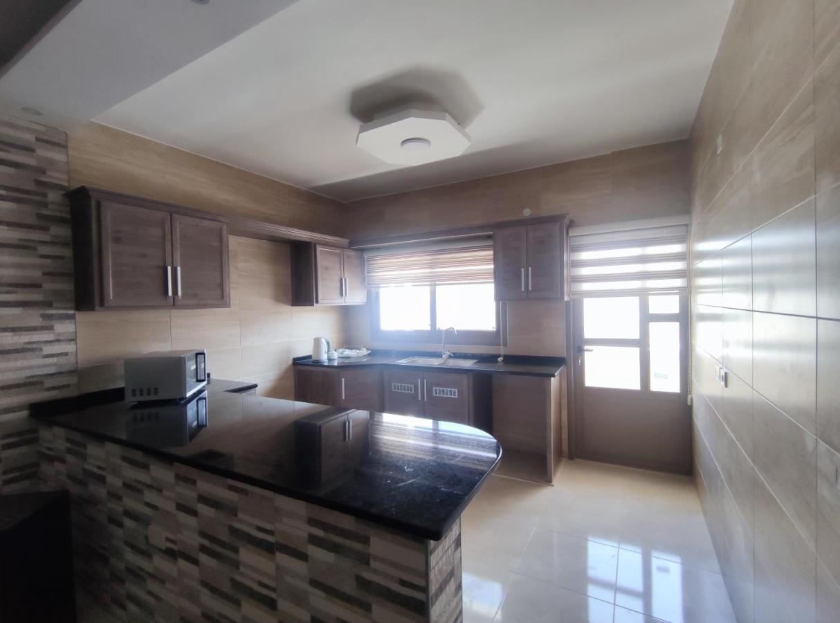 Red Rose City Apartment Wadi Musa Ngoại thất bức ảnh